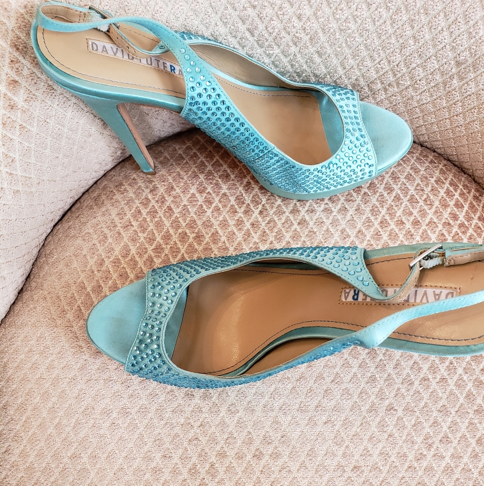 Shoes - Picture 4 of 5